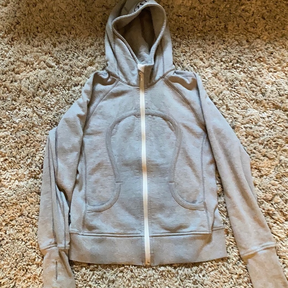 Lululemon scuba hoodie with stretch